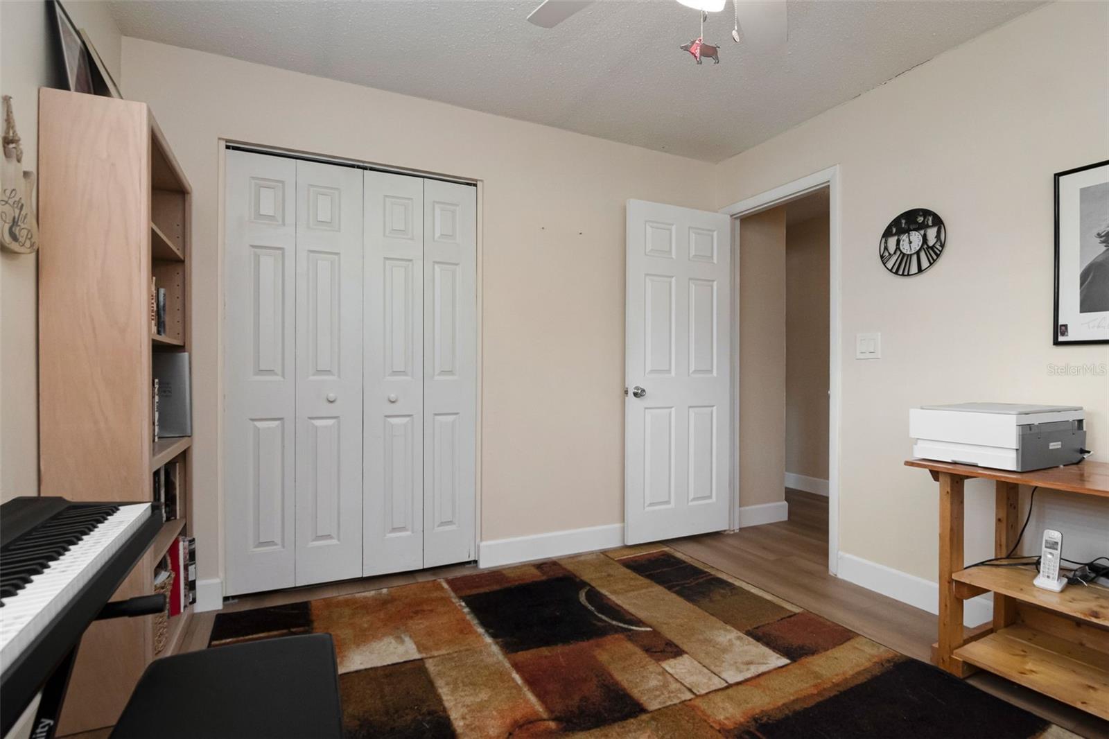 1150 BROOK DR W — photo 33
