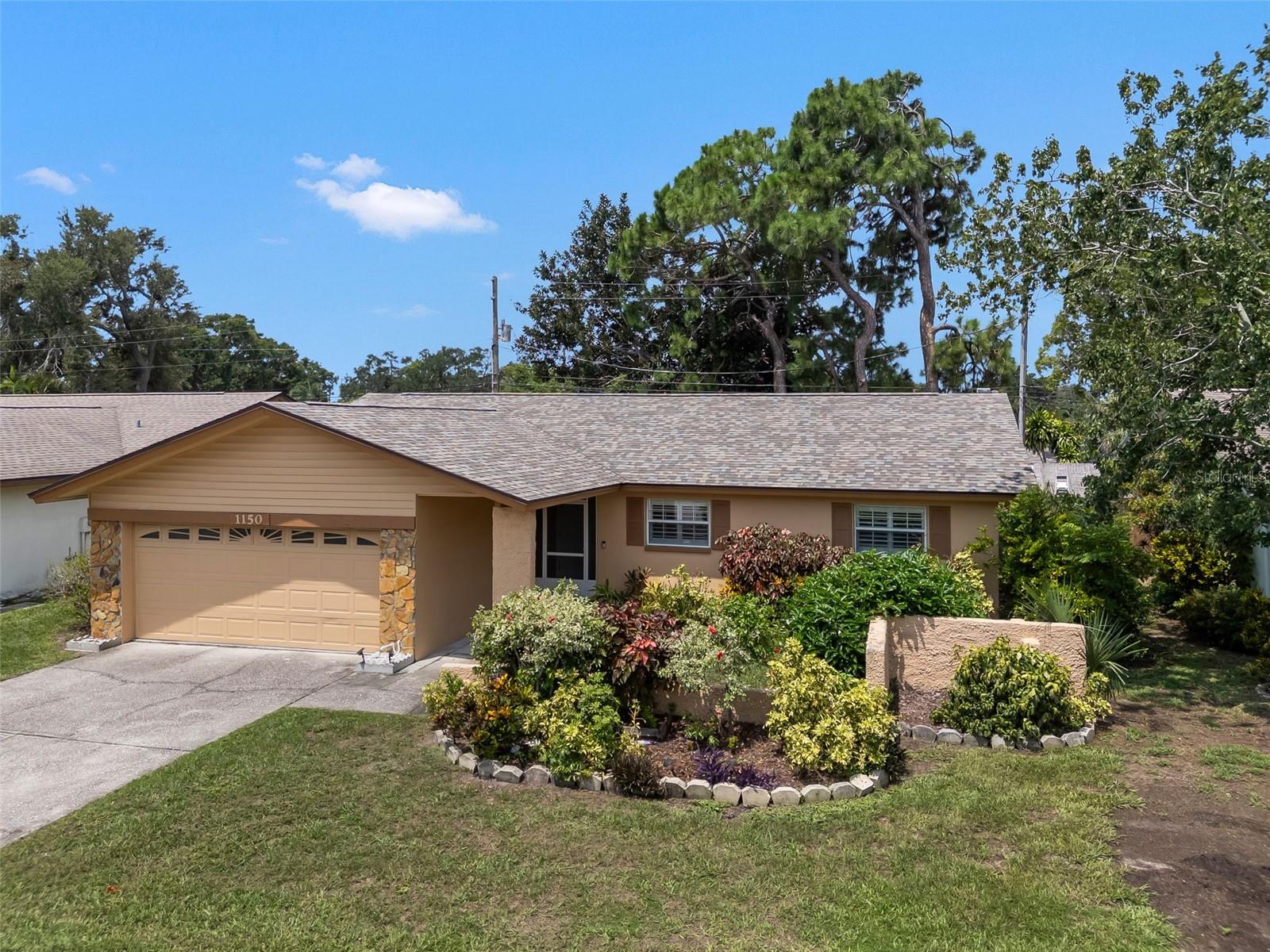 1150 BROOK DR W — photo 50