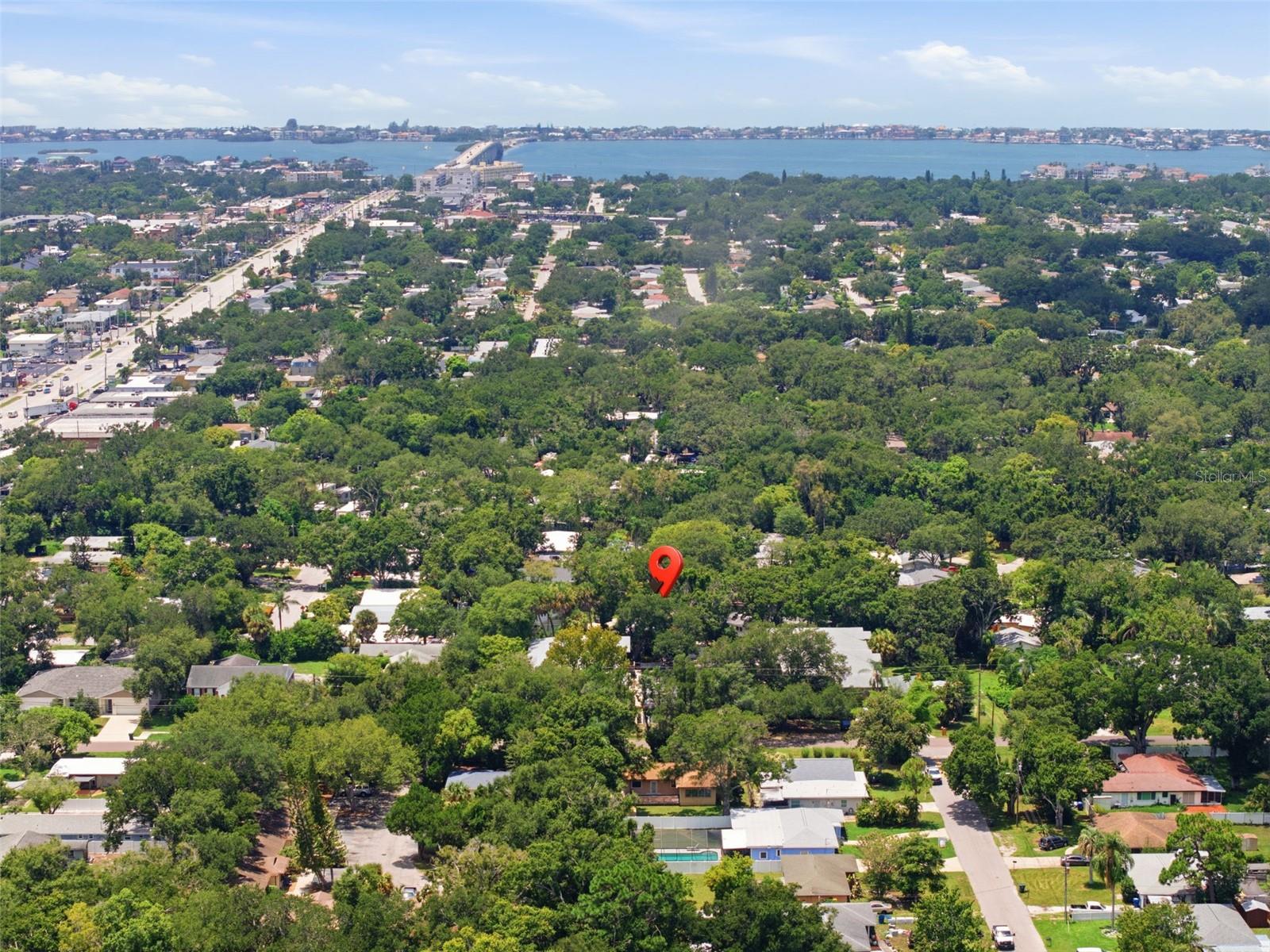 1516 ADELE PL — photo 53