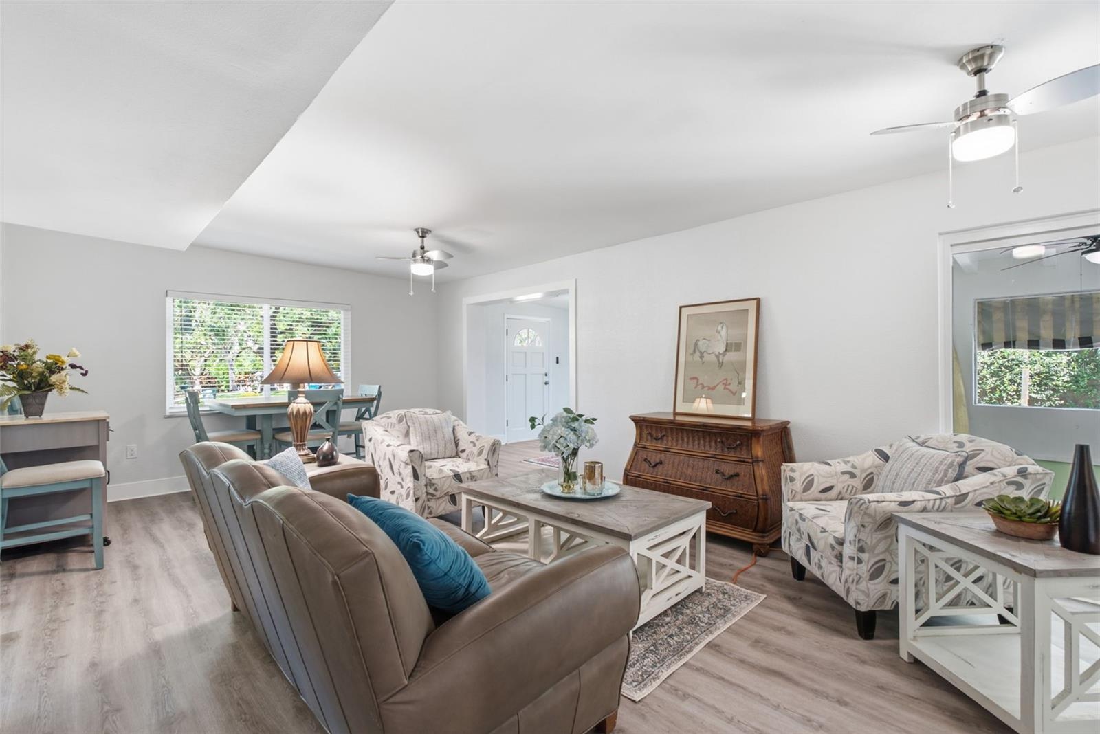 1516 ADELE PL — photo 14