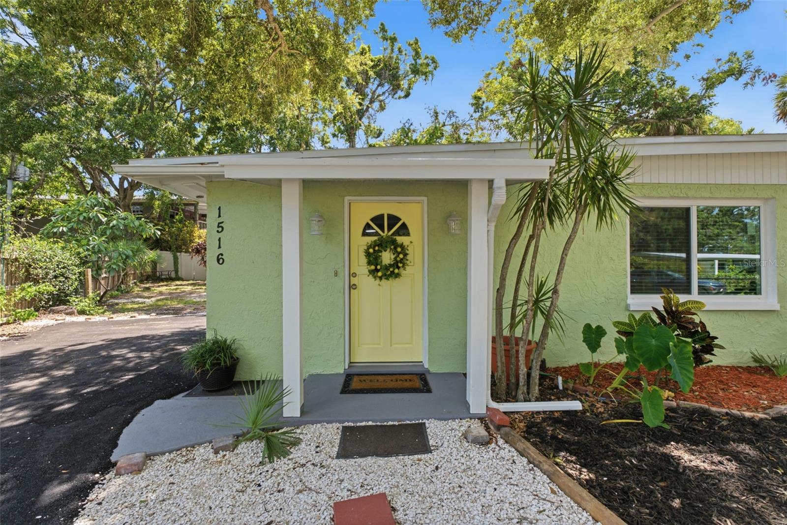 1516 ADELE PL — photo 7
