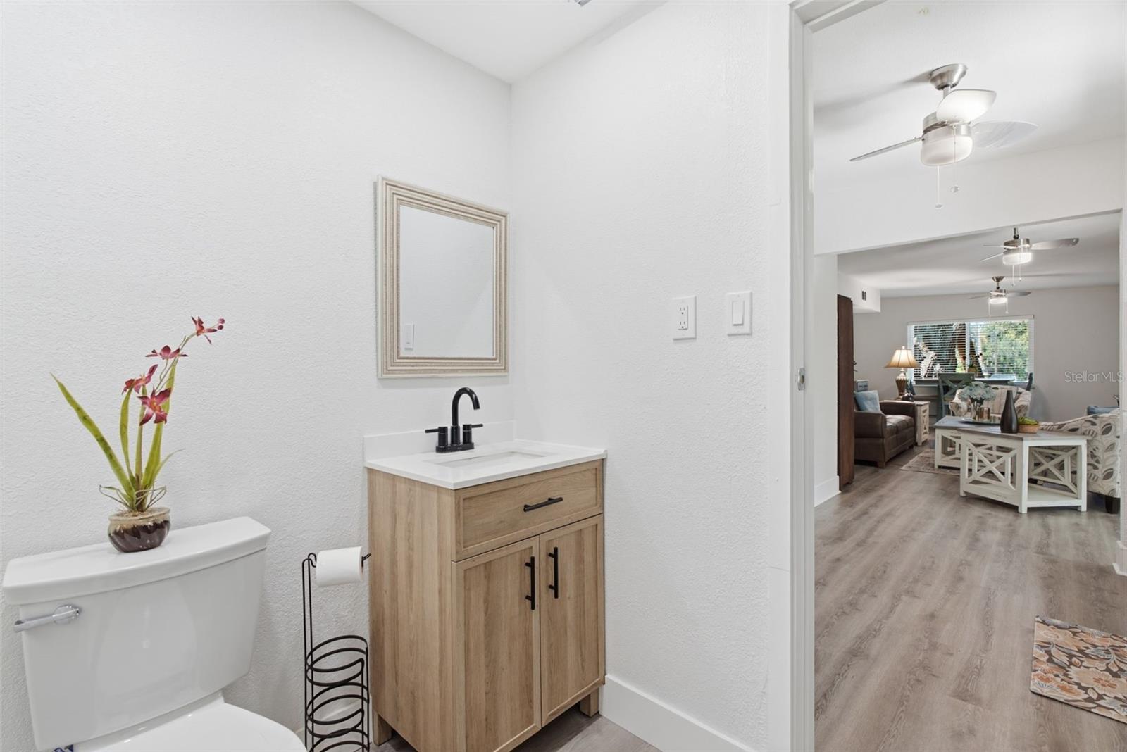 1516 ADELE PL — photo 24