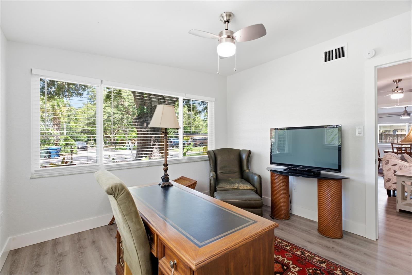 1516 ADELE PL — photo 34