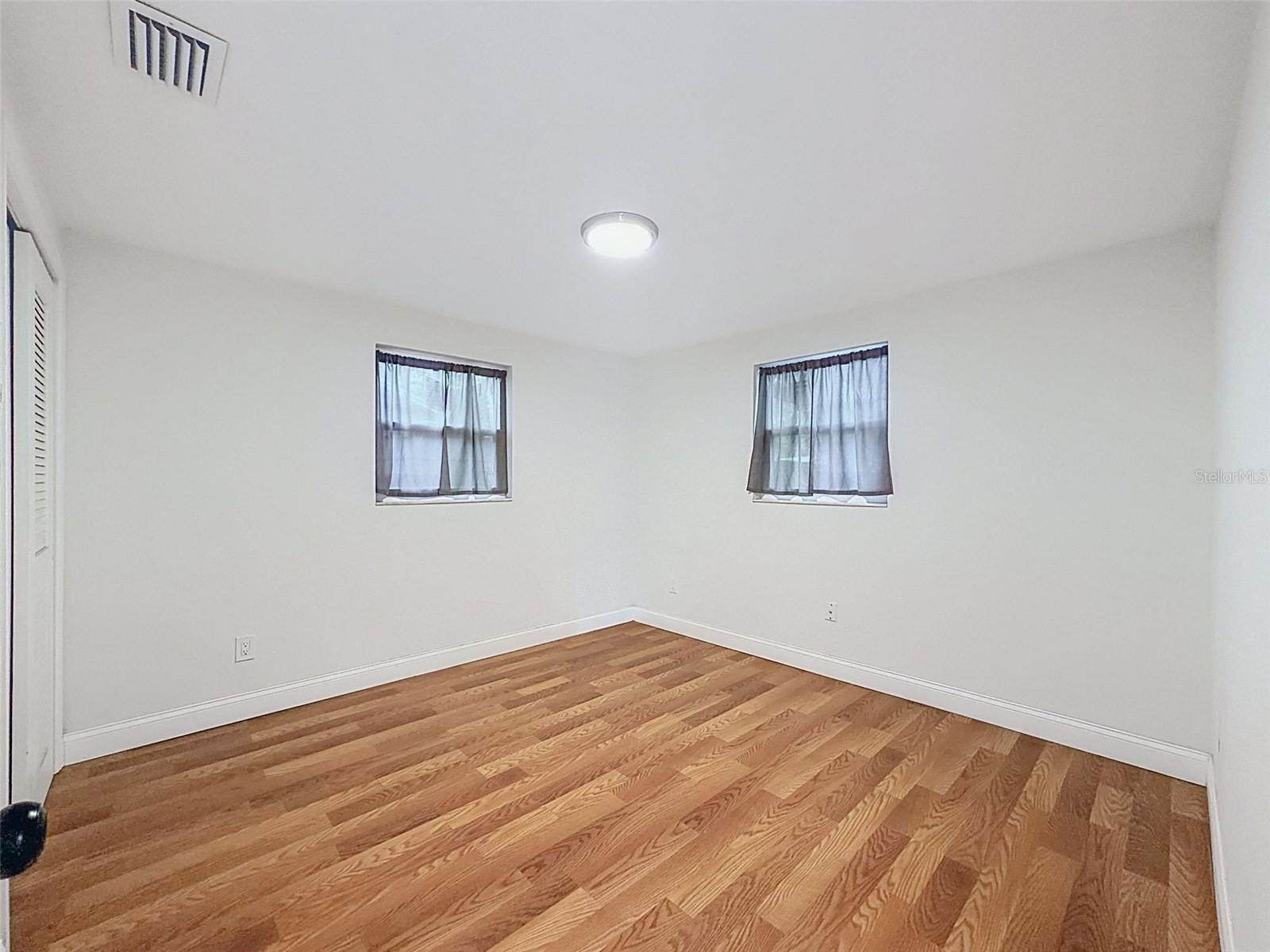 6845 MEDLAR DR — photo 20