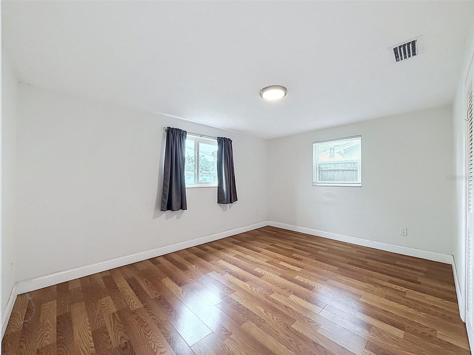 6845 MEDLAR DR — photo 18