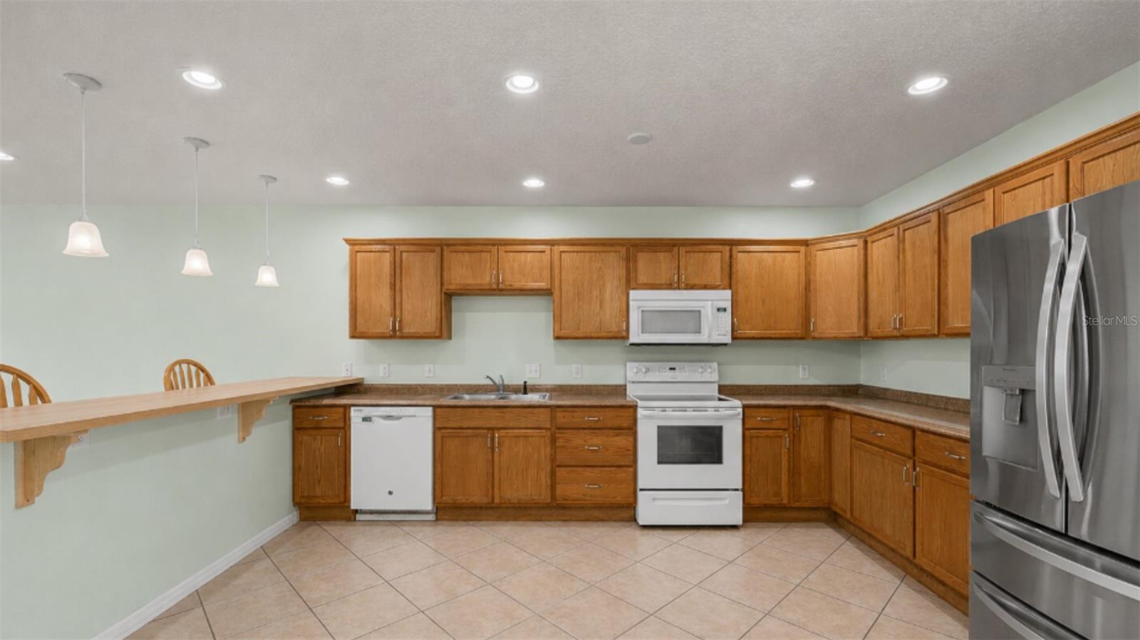 2106 PINE CHACE CT — photo 10