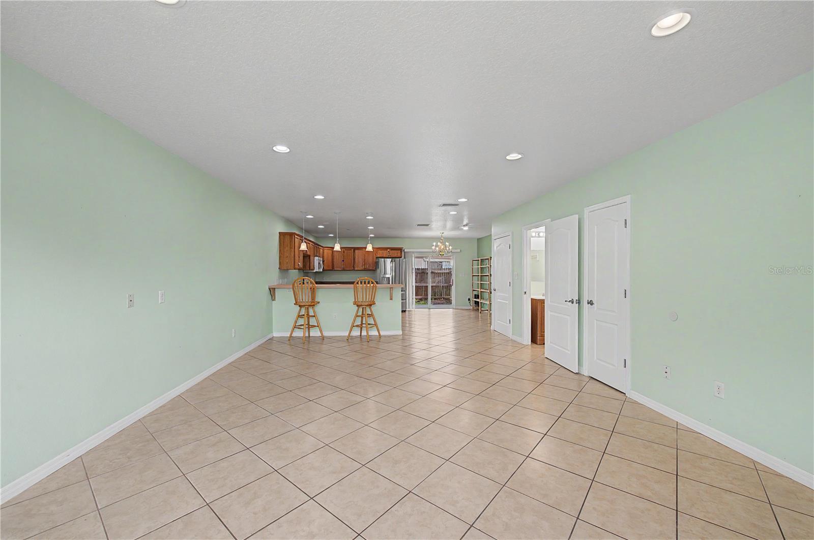 2106 PINE CHACE CT — photo 7
