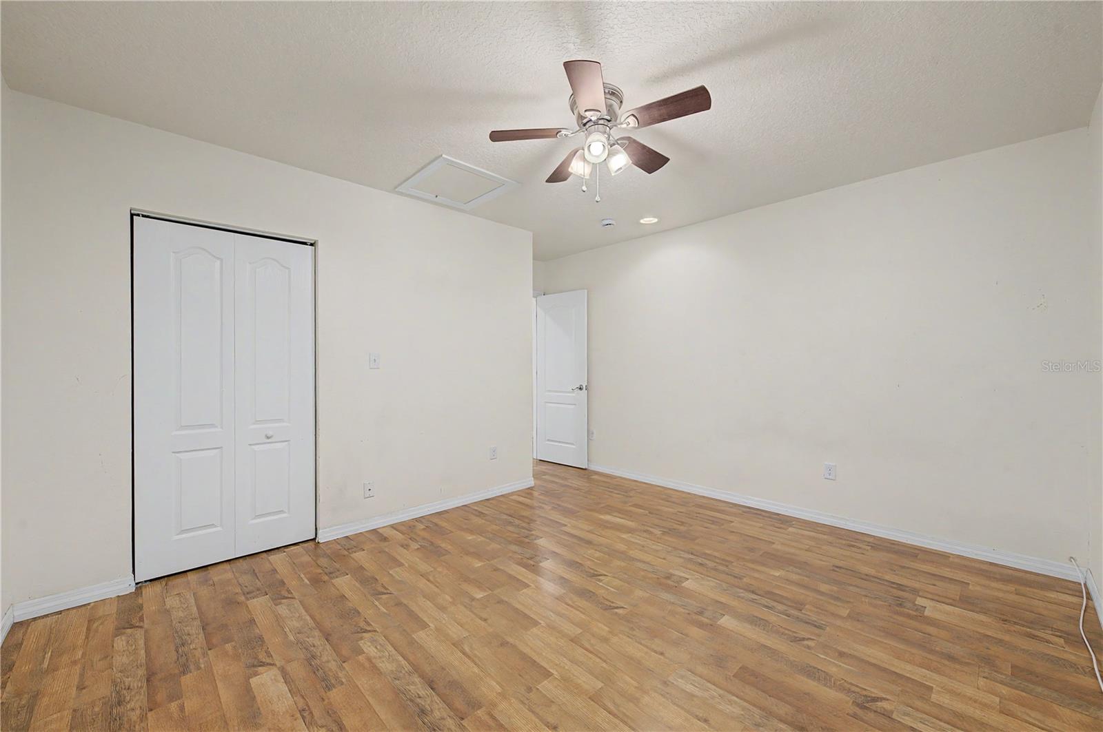2106 PINE CHACE CT — photo 28