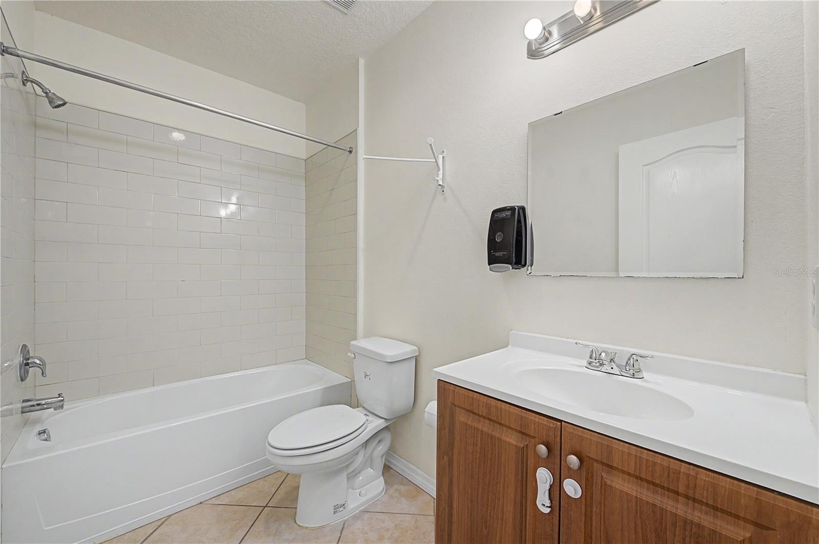 2106 PINE CHACE CT — photo 25