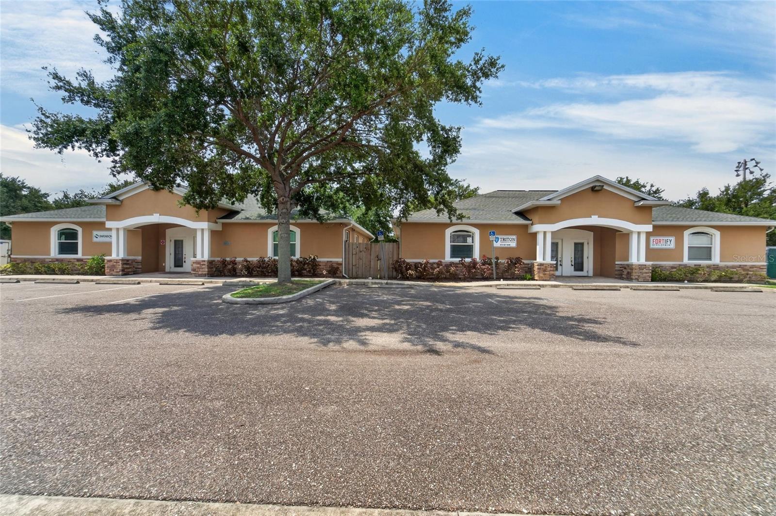 7318 W COMANCHE AVE — photo 58