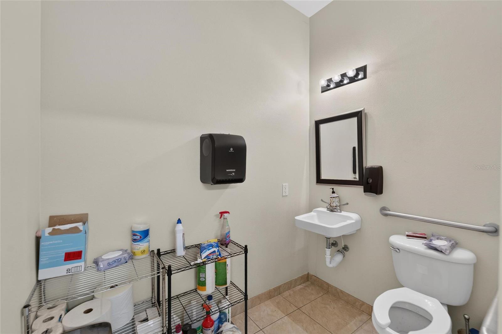 7318 W COMANCHE AVE — photo 35