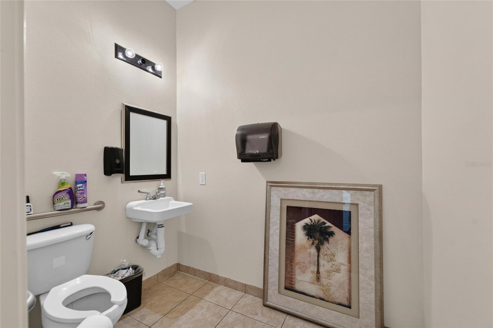 7318 W COMANCHE AVE — photo 89