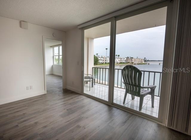 7401 BAY ISLAND DR S #237 — photo 10