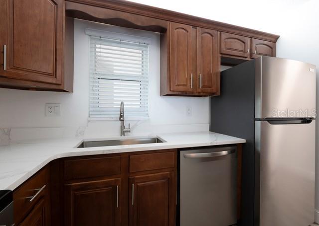 7401 BAY ISLAND DR S #237 — photo 6