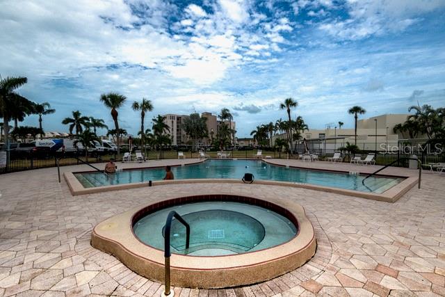 7401 BAY ISLAND DR S #237 — photo 31