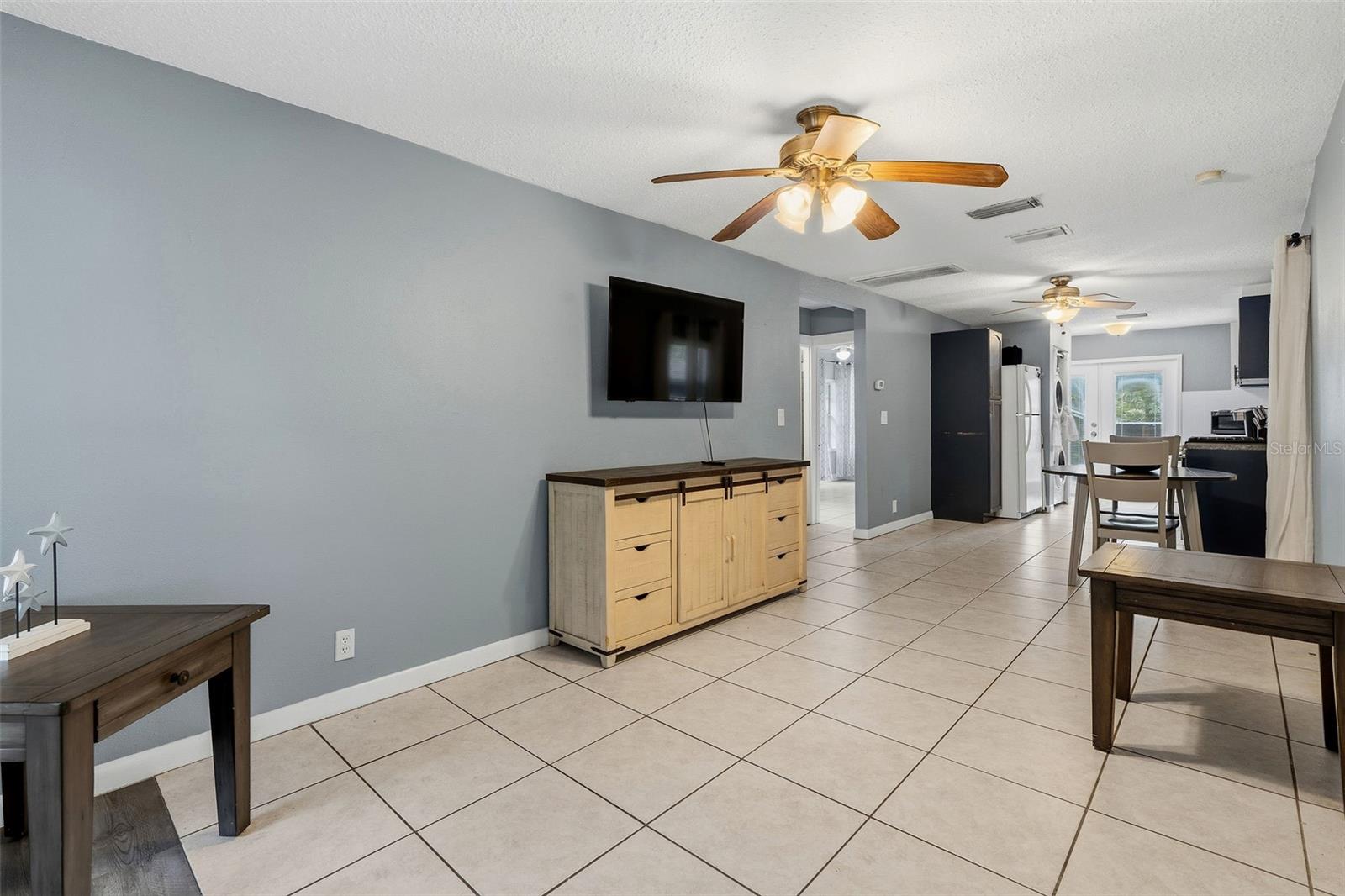 1171 HIGHLAND CT N — photo 4