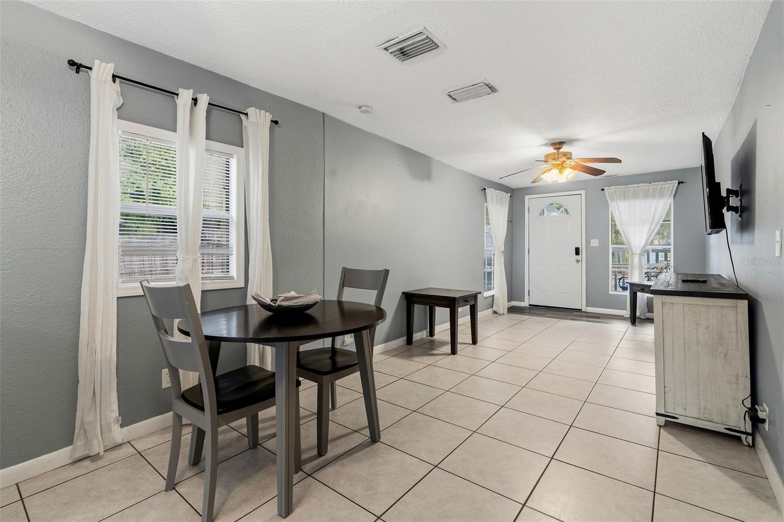 1171 HIGHLAND CT N — photo 5