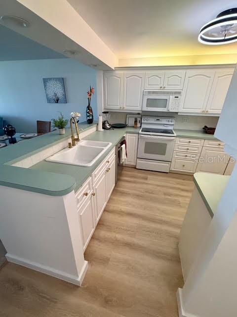 865 S GULFVIEW BLVD #202 — photo 5