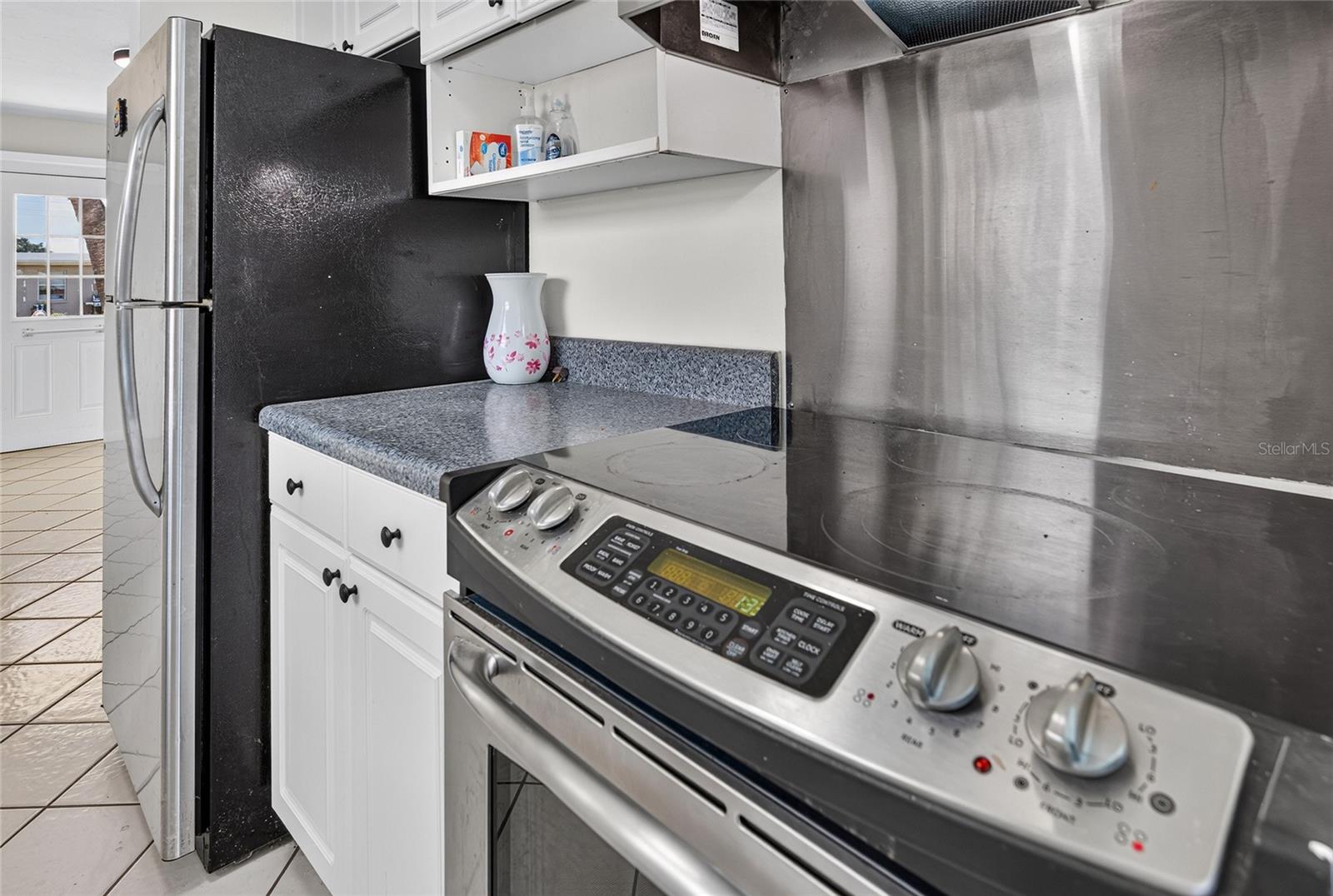 8158 AGRESS AVE — photo 29
