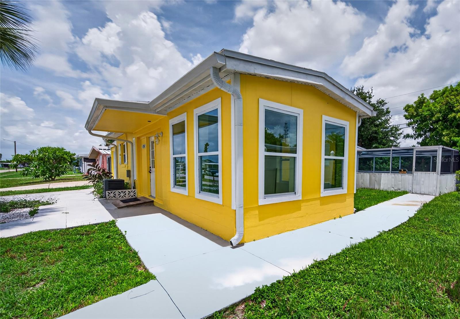 8158 AGRESS AVE — photo 7