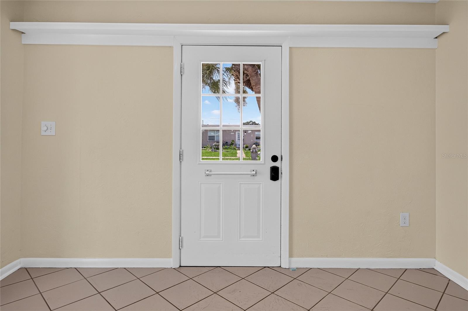 8158 AGRESS AVE — photo 21