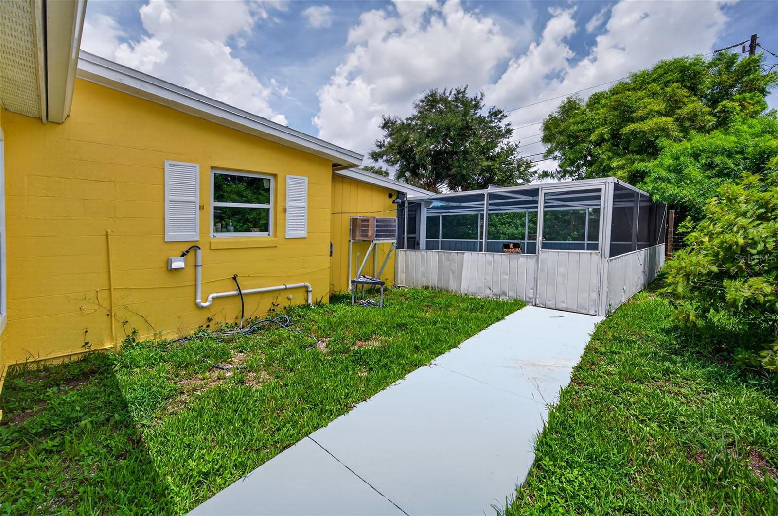 8158 AGRESS AVE — photo 8