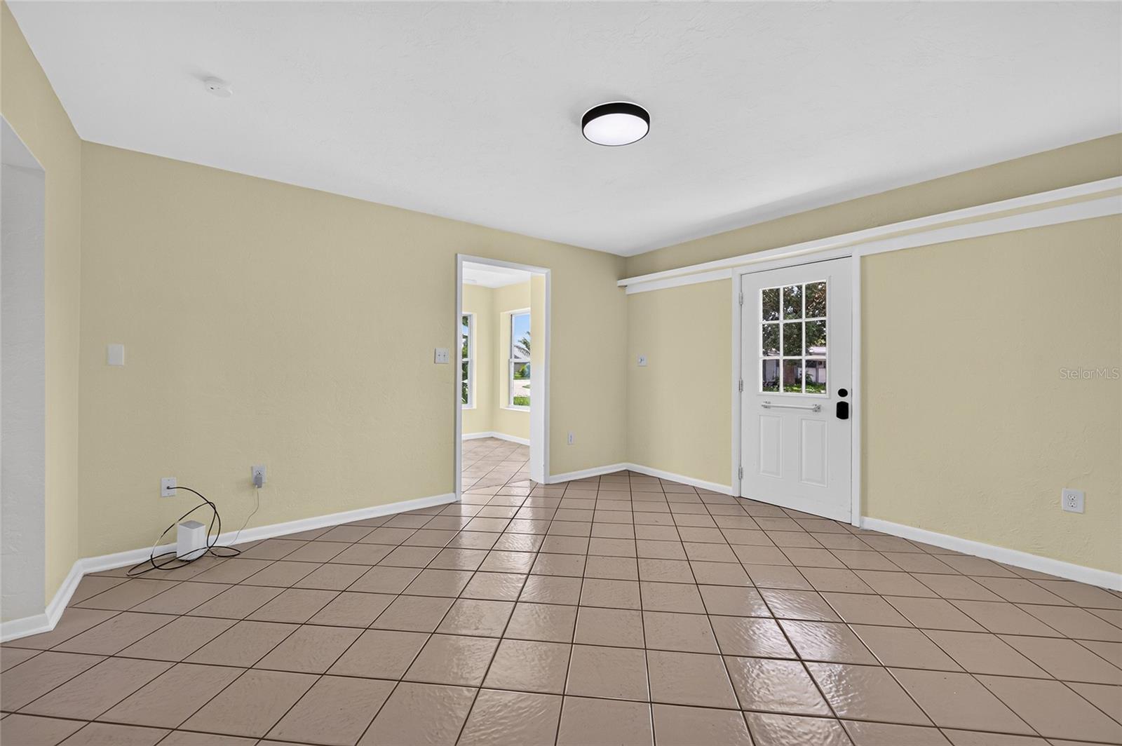 8158 AGRESS AVE — photo 24