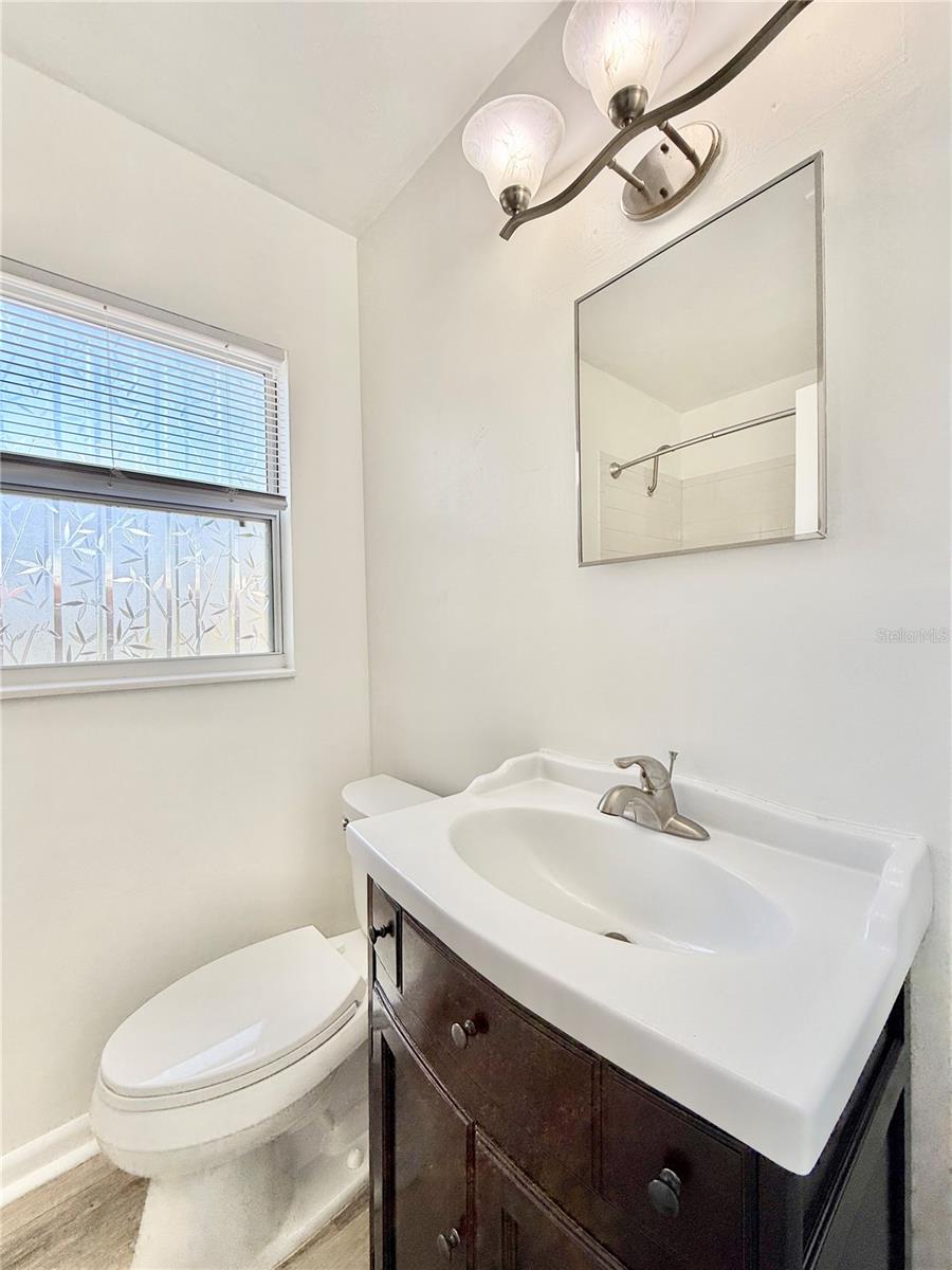 7810 FELICE AVE — photo 16