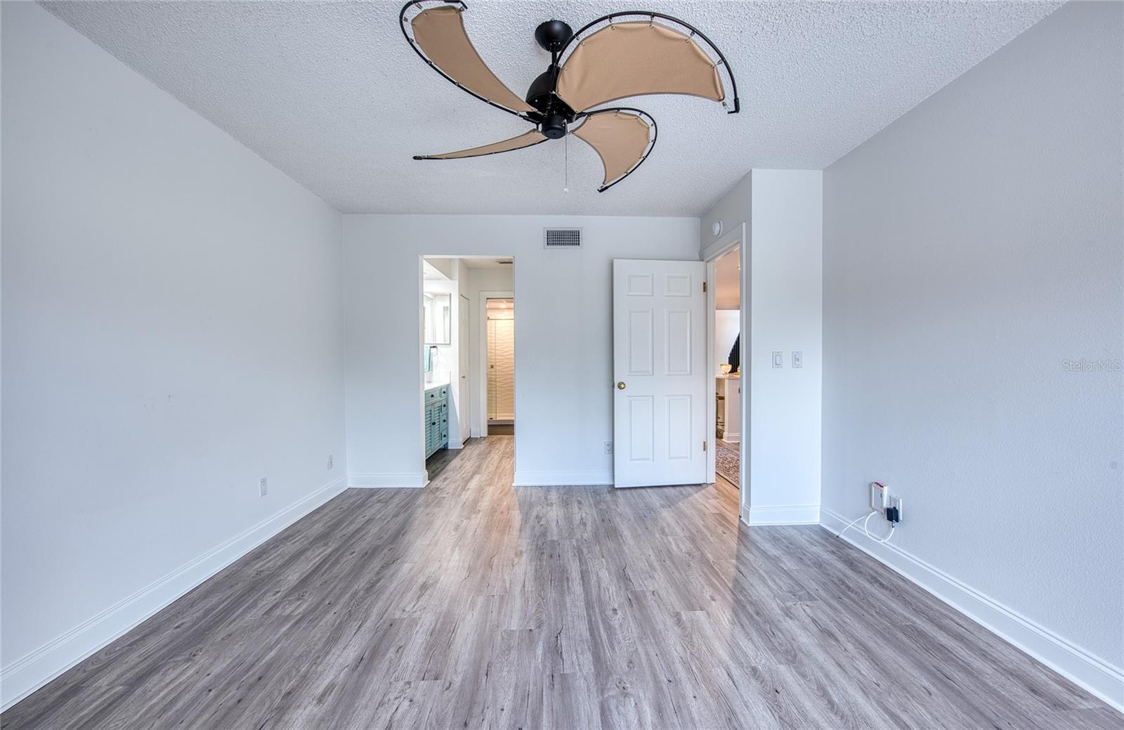 1328 PELICAN CREEK XING #D — photo 45