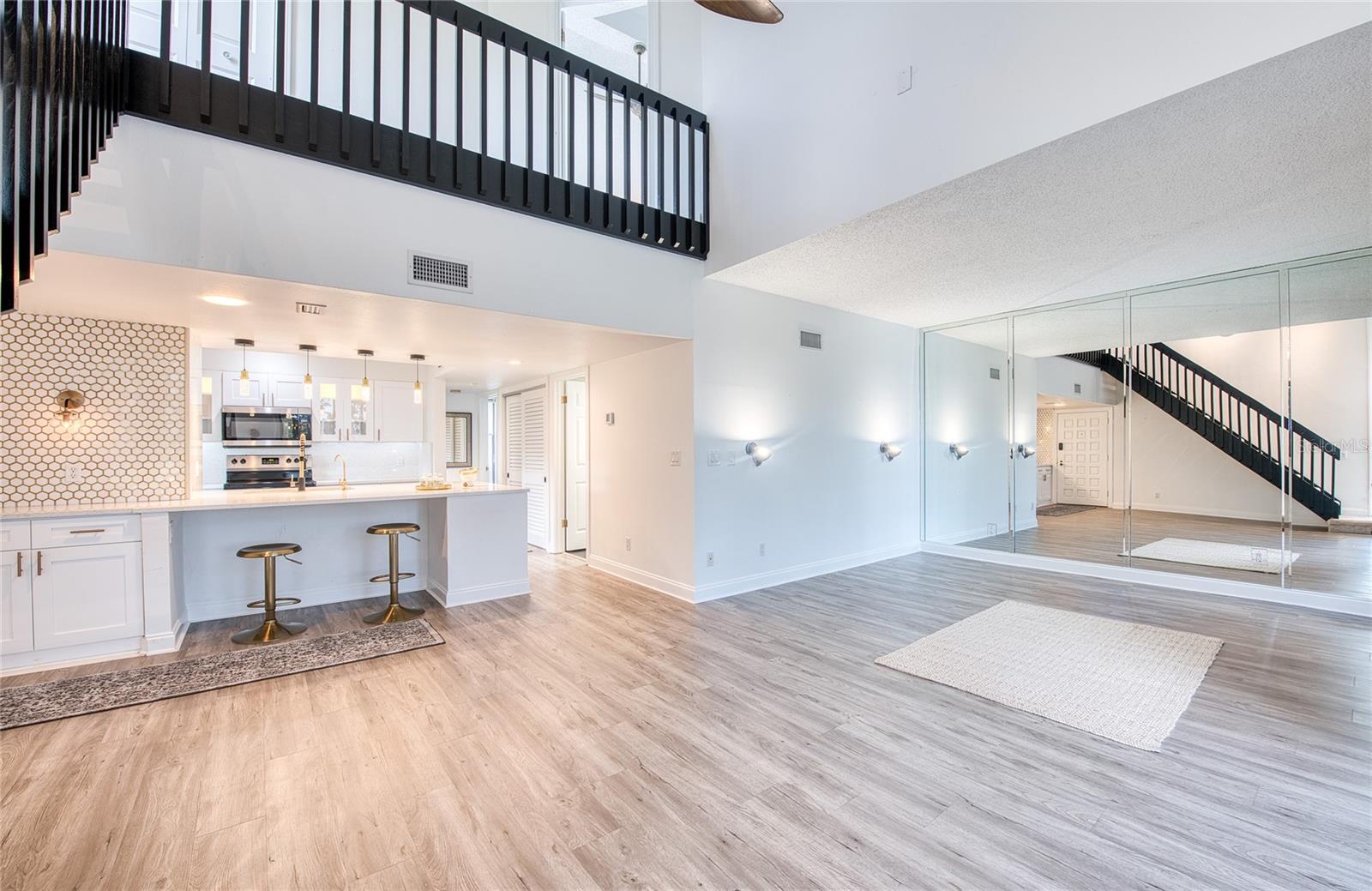 1328 PELICAN CREEK XING #D — photo 4
