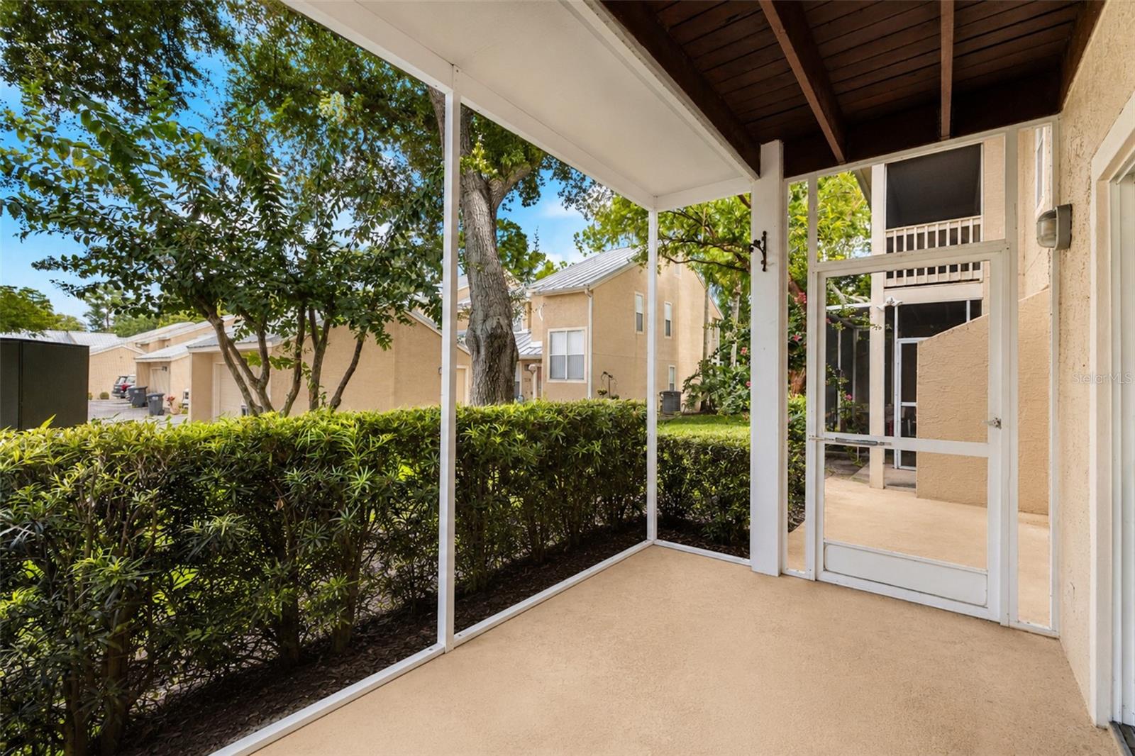 13007 LORNA PL — photo 6