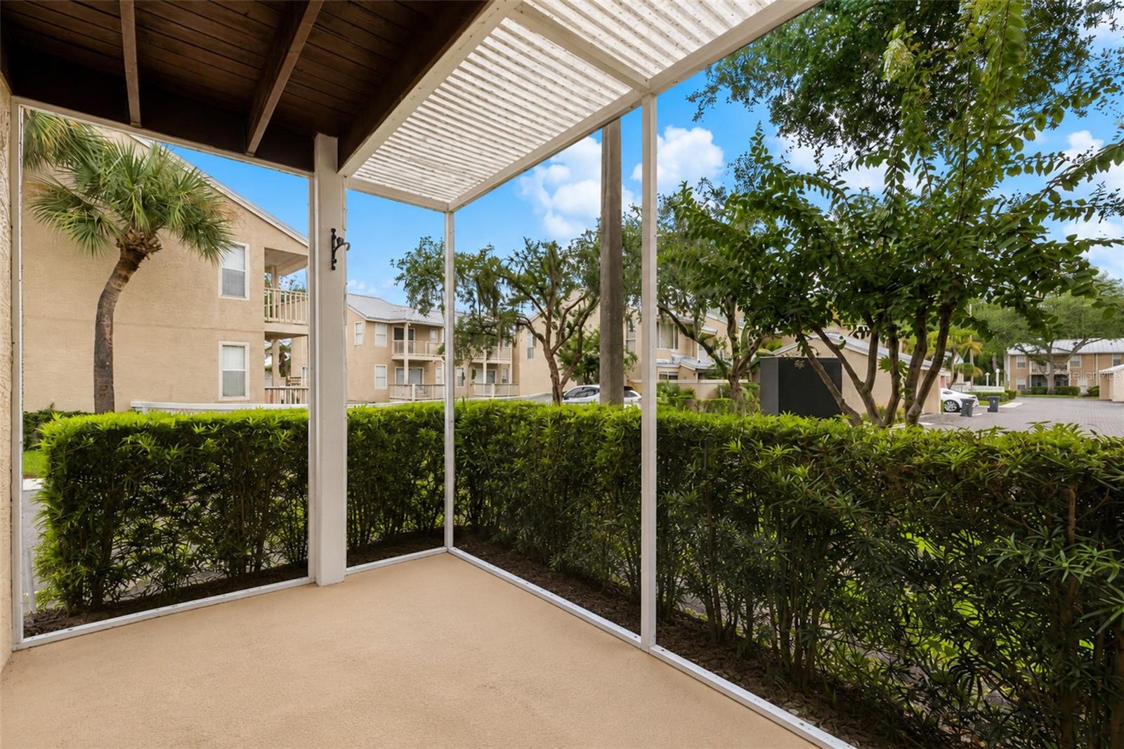 13007 LORNA PL — photo 11