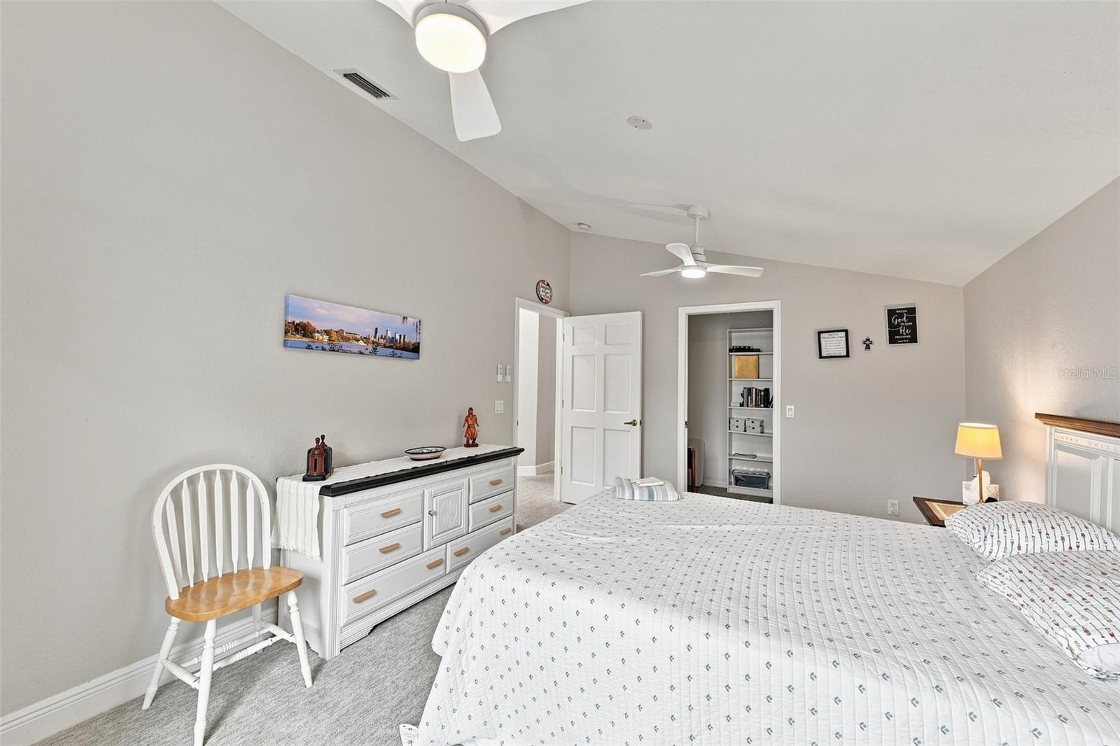 1821 LAKE HERON DR — photo 26