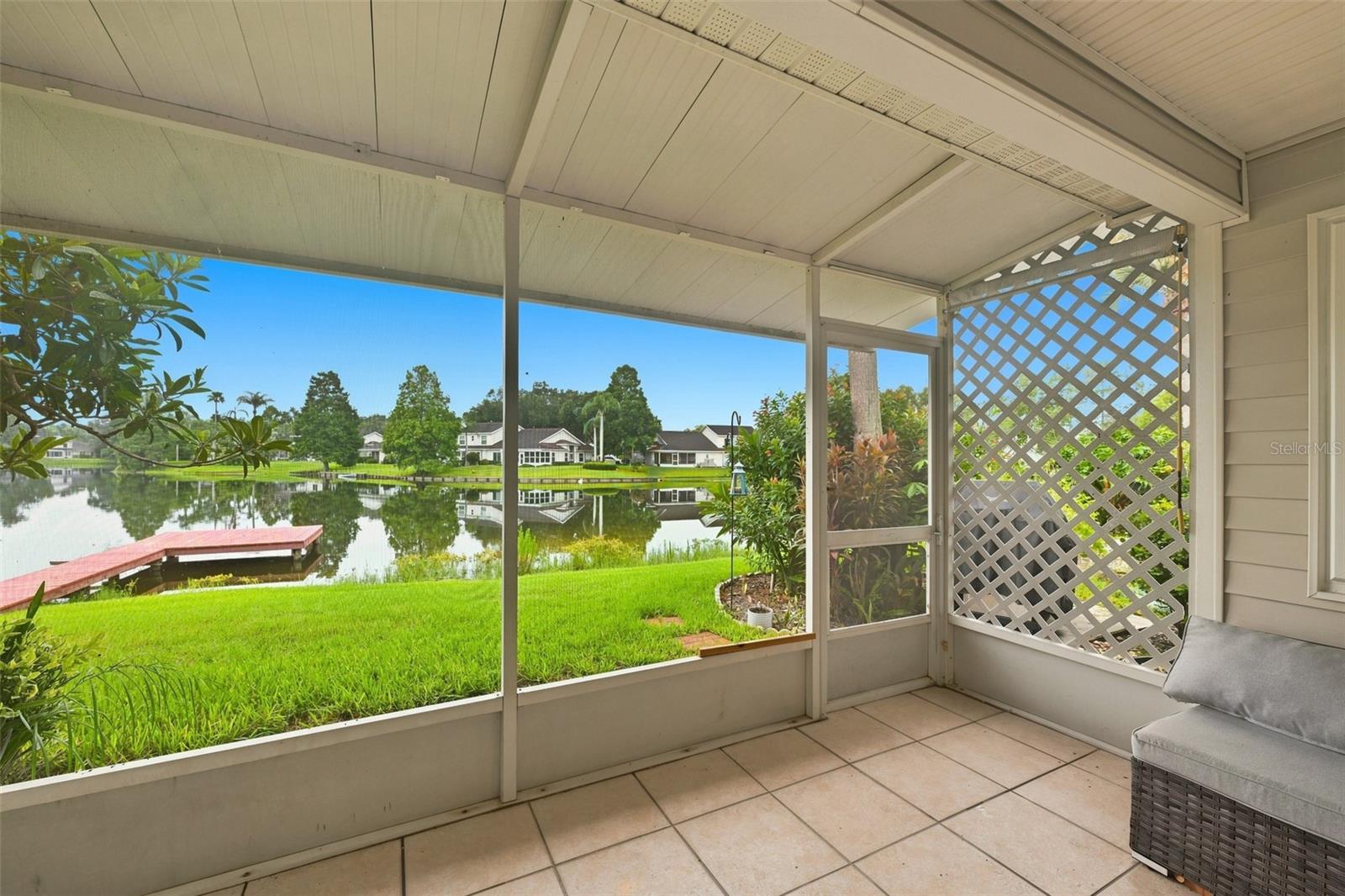 1821 LAKE HERON DR — photo 36