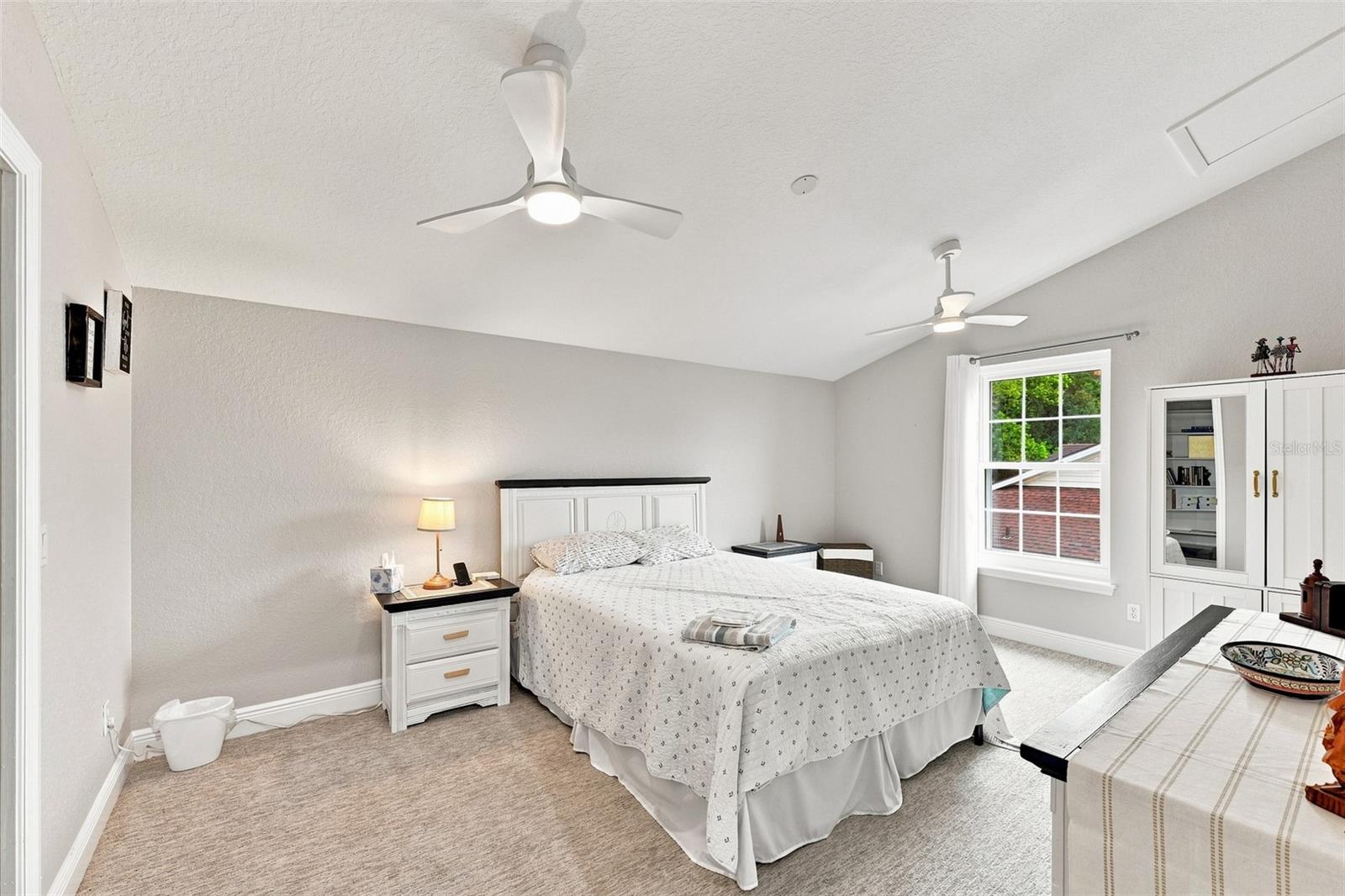 1821 LAKE HERON DR — photo 24