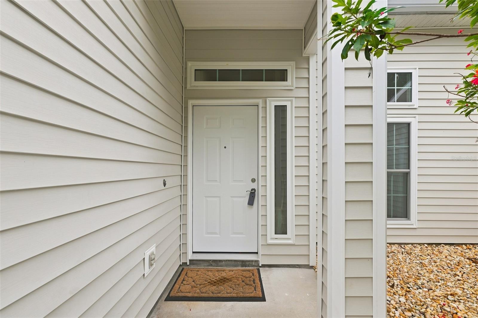 1821 LAKE HERON DR — photo 3