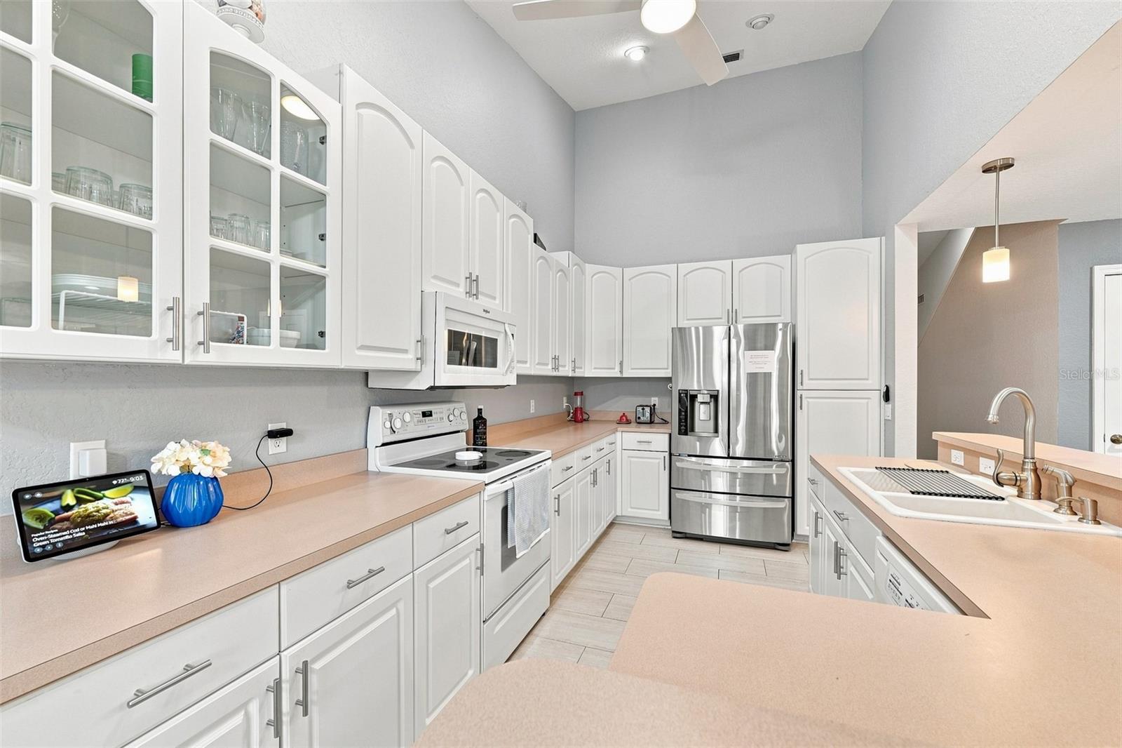 1821 LAKE HERON DR — photo 9
