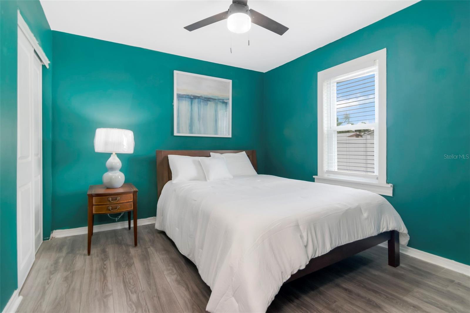 1716 W SITKA ST — photo 11