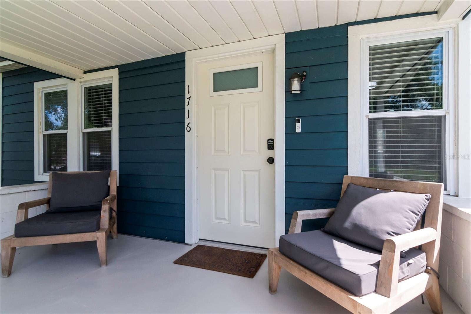 1716 W SITKA ST — photo 4