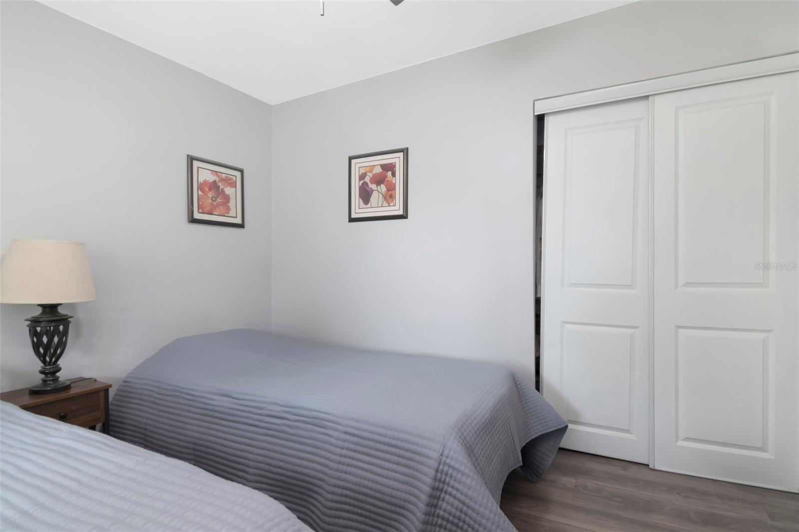 1716 W SITKA ST — photo 9