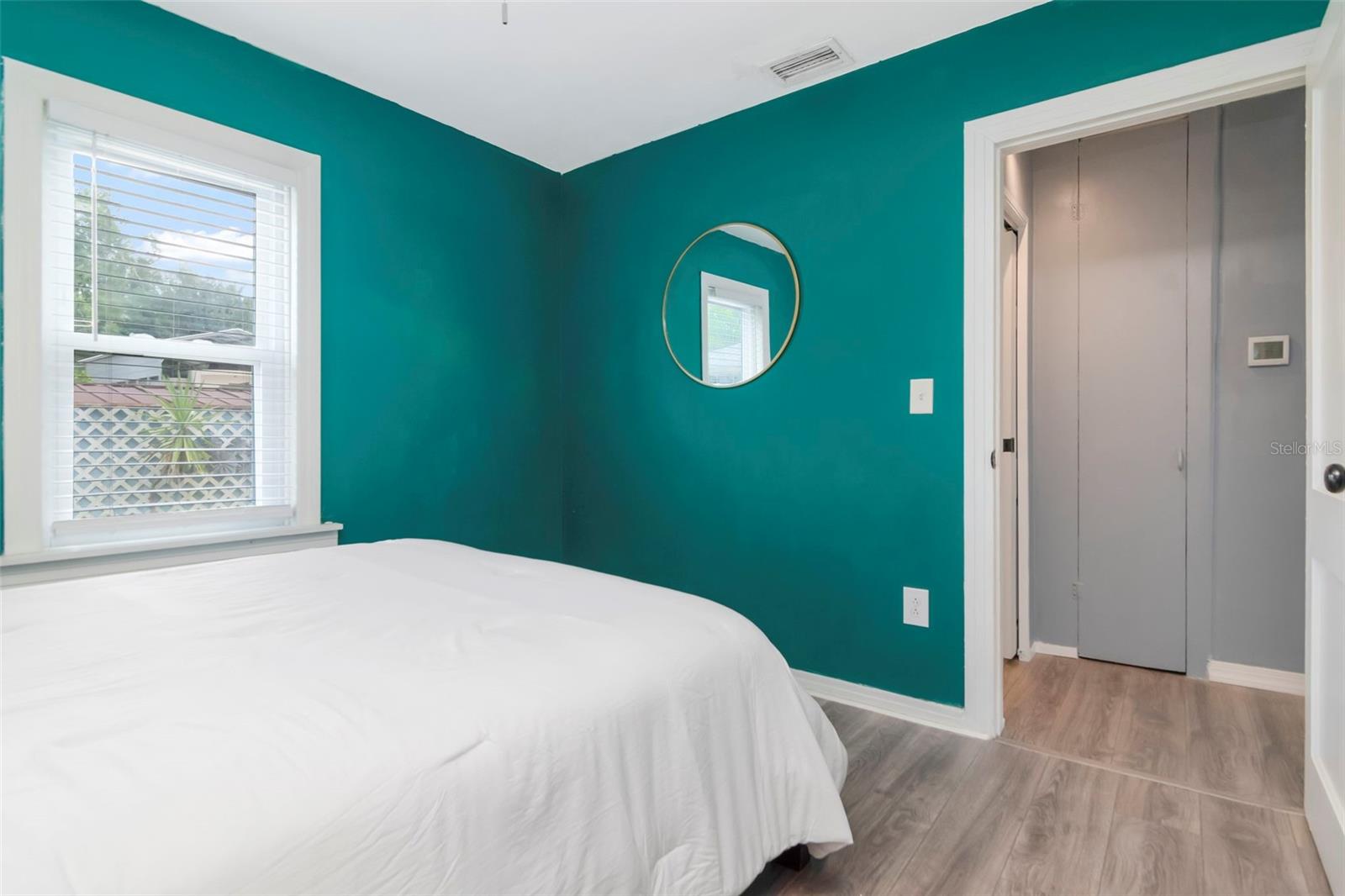 1716 W SITKA ST — photo 13