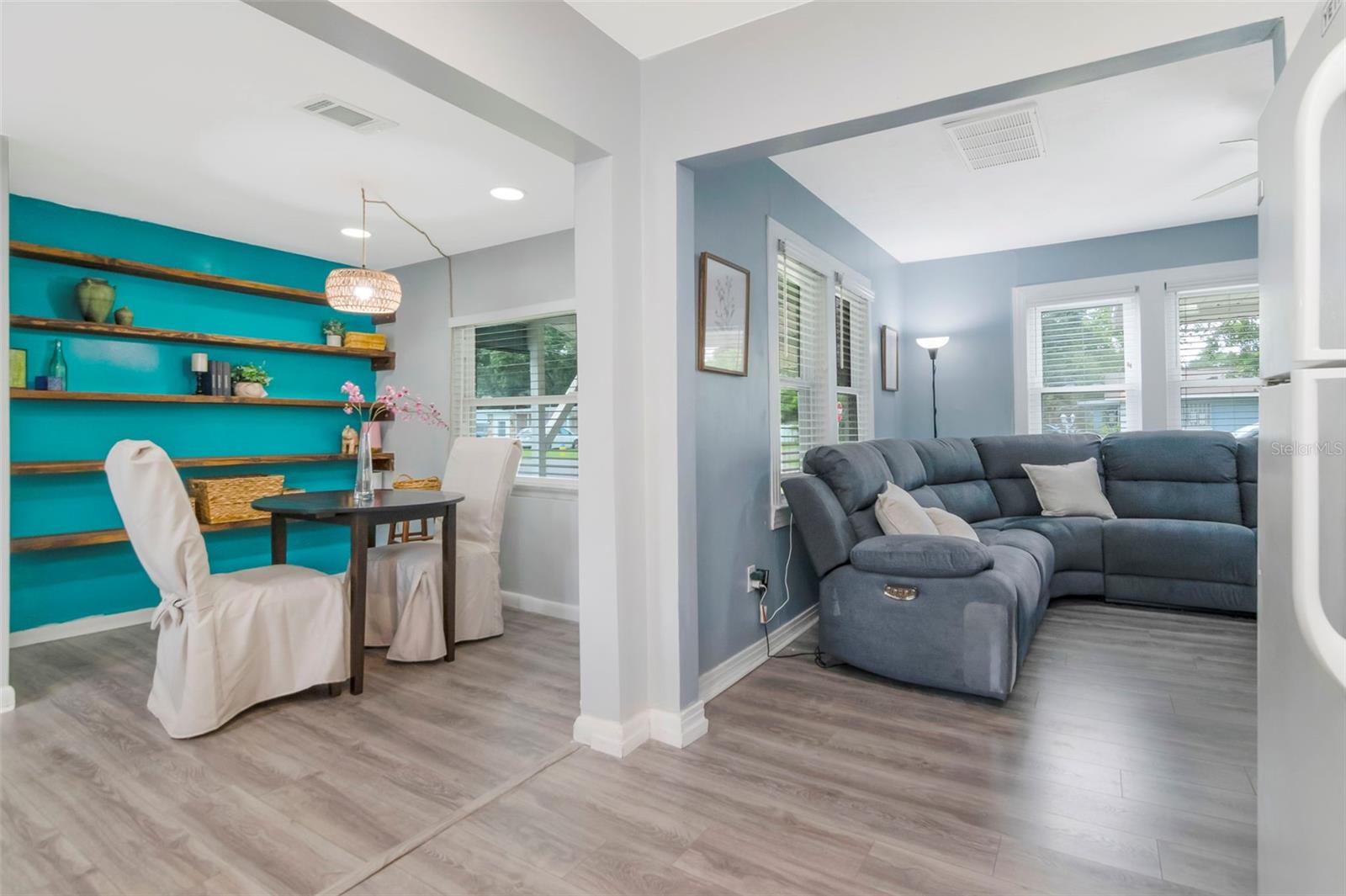 1716 W SITKA ST — photo 20
