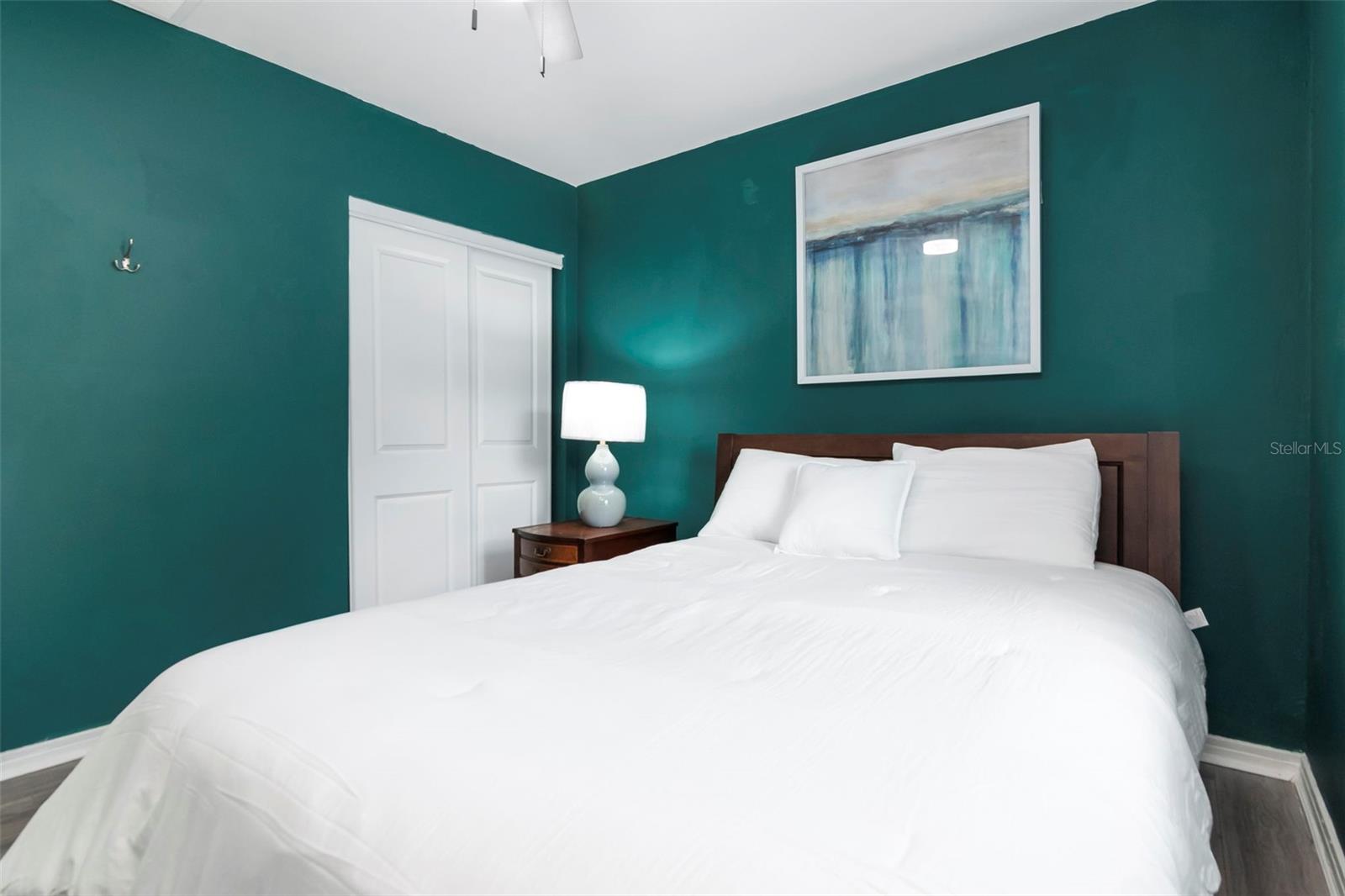 1716 W SITKA ST — photo 12