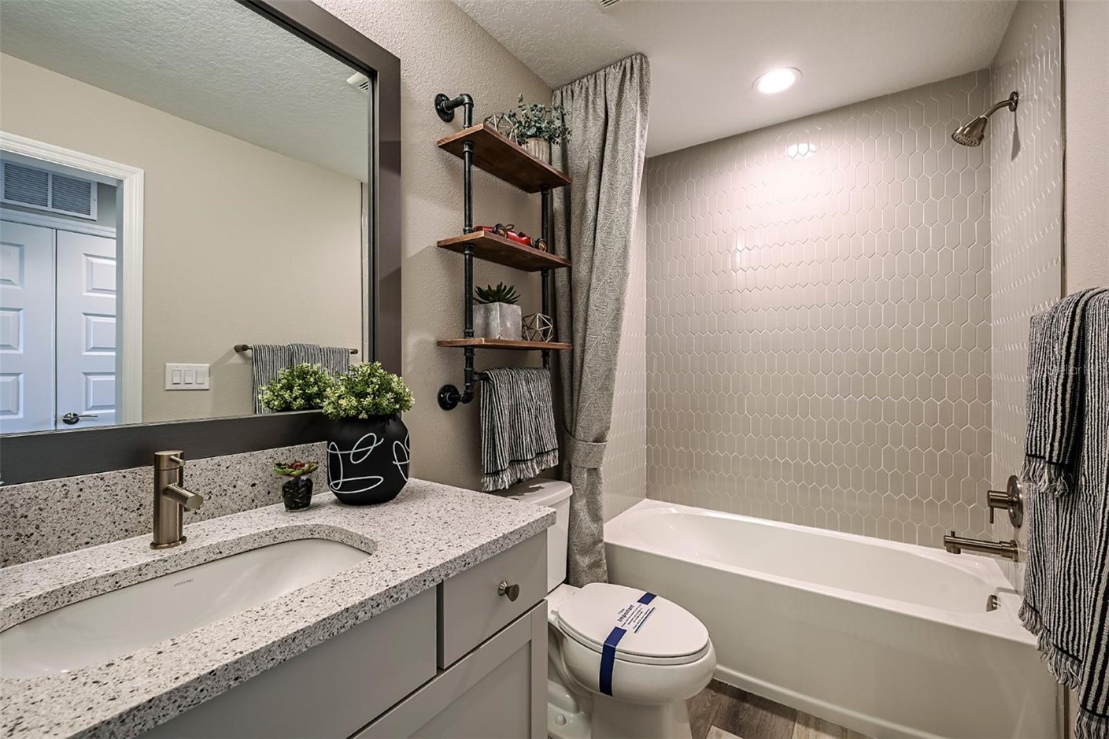 5373 WOLF CREEK DR — photo 16