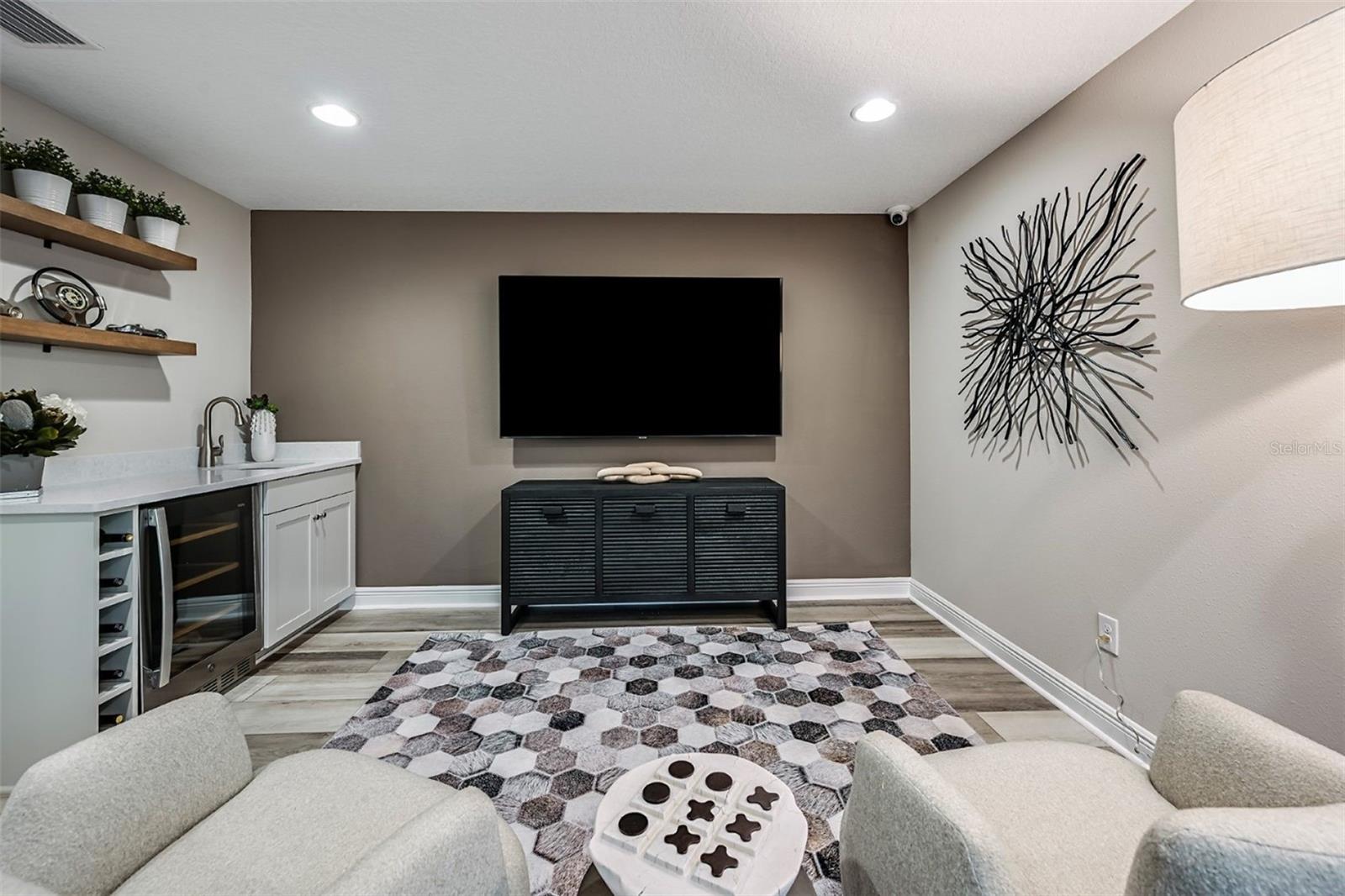 5373 WOLF CREEK DR — photo 22
