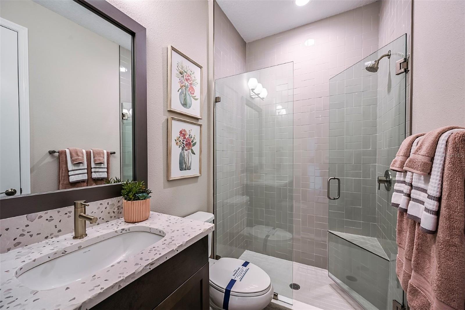 5373 WOLF CREEK DR — photo 18