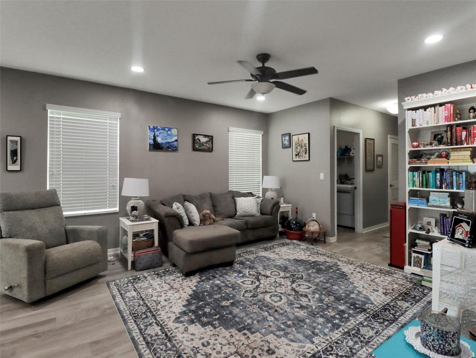 10408 WHISPERING HAMMOCK DR — photo 7