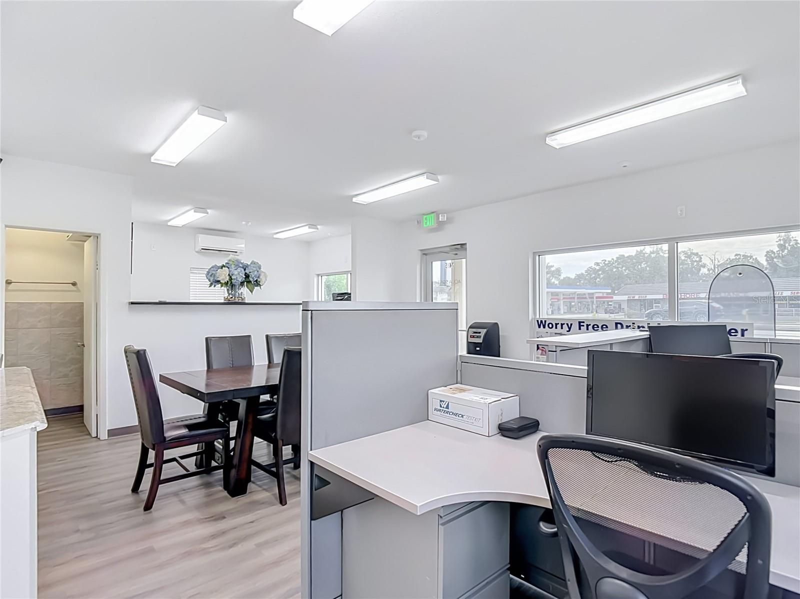 7429 US HIGHWAY 19 — photo 21