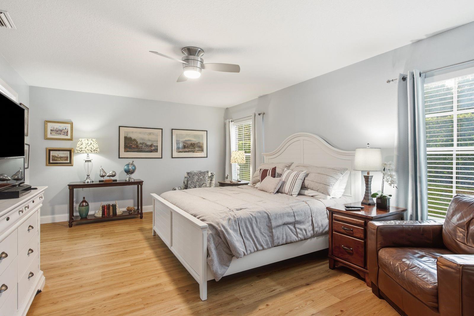11328 HOLLANDER AVE — photo 15