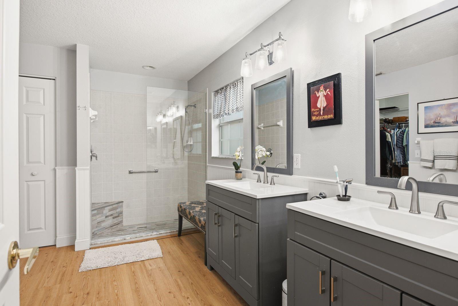 11328 HOLLANDER AVE — photo 18
